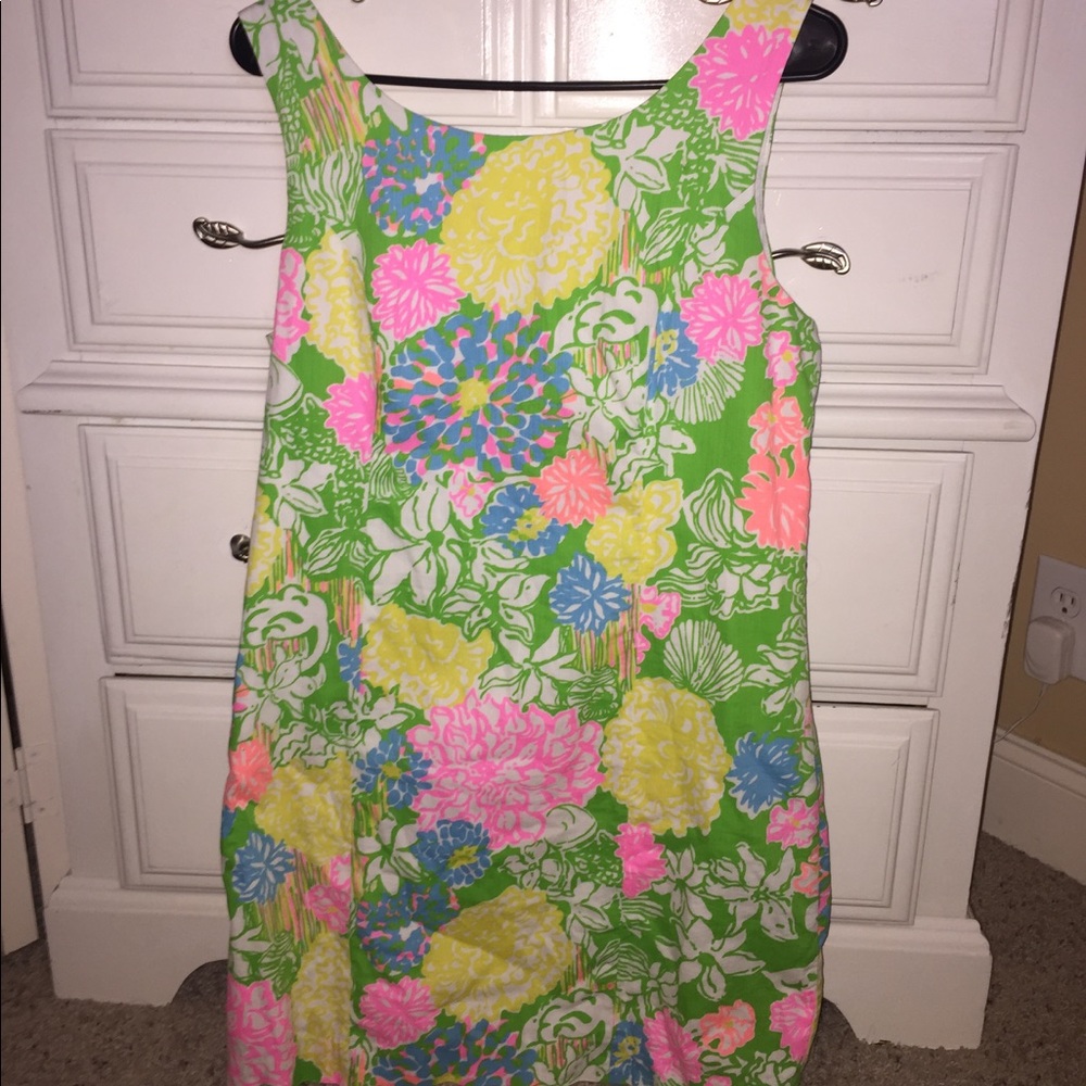 Lilly Pulitzer shift dress